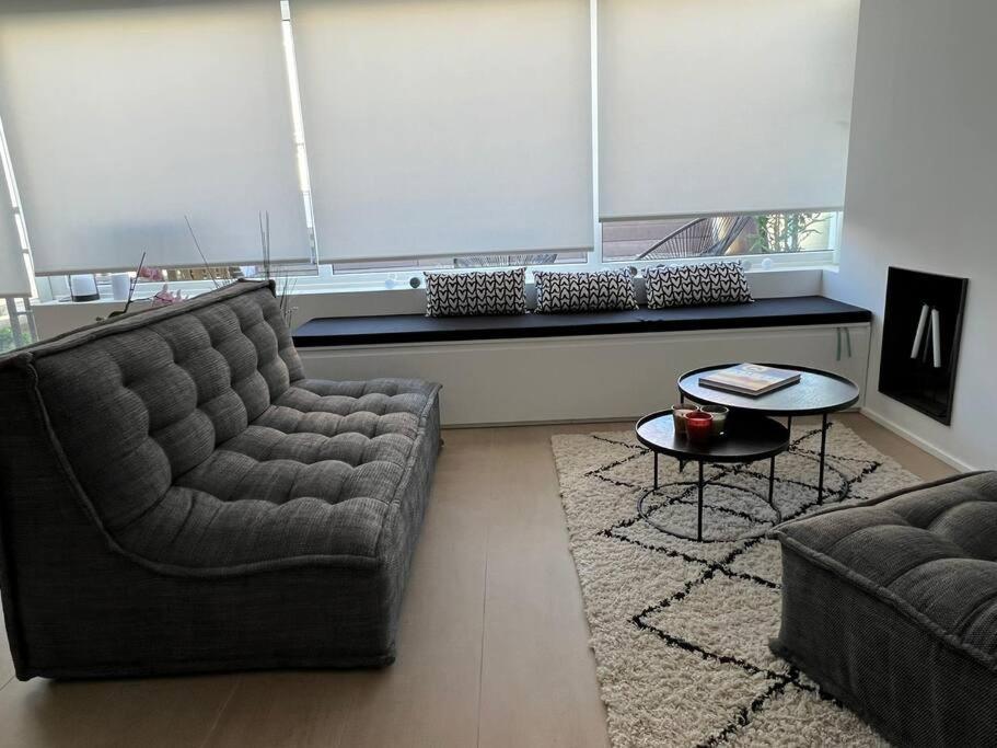 Beautiful Sunny Penthouse Apartment